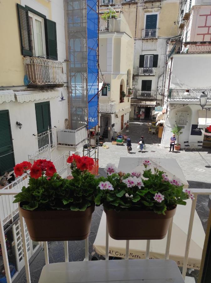 Romantic Getaway In The Heart Of Amalfi Exterior photo